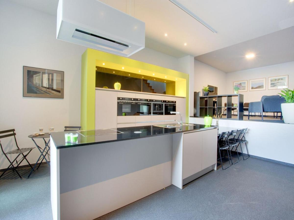 Modern Holiday Home In Scherpenheuvel With Infrared Sauna ภายนอก รูปภาพ