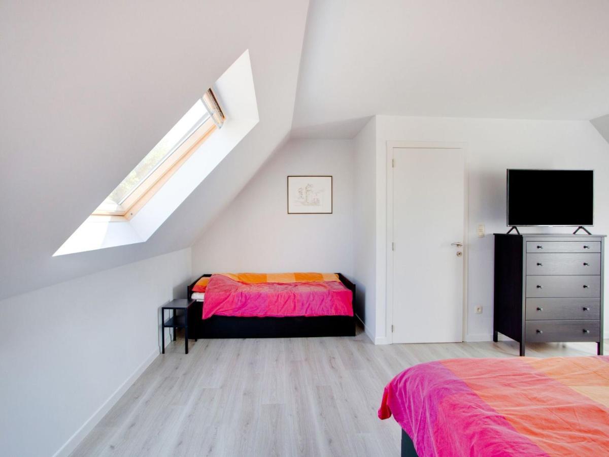 Modern Holiday Home In Scherpenheuvel With Infrared Sauna ภายนอก รูปภาพ